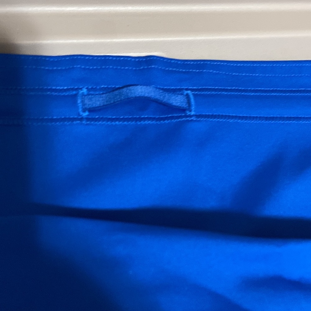 NWT Lululemon base pace hr crop - Picture 9 of 10